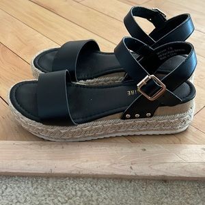 Black Platform Sandals